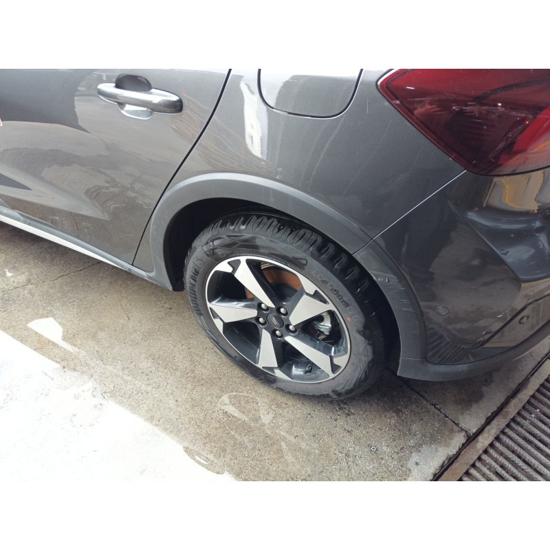 Recambio de paso rueda trasero izquierdo para ford focus iv (hn) 1.0 ecoboost mhev active referencia OEM IAM   