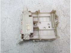 CAJA RELES / FUSIBLES 827300K530 827300K530 