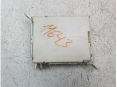 Recambio de caja reles / fusibles para toyota hilux vii 2.4 d referencia OEM IAM 827300K530   2