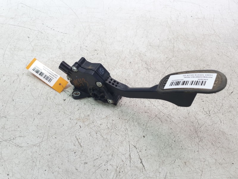Recambio de potenciometro pedal para toyota hilux vii 2.4 d referencia OEM IAM 781100K030  
