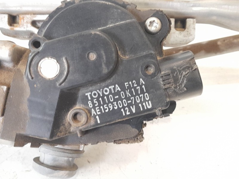 Recambio de motor limpia delantero para toyota hilux vii 2.4 d referencia OEM IAM 851100K171  