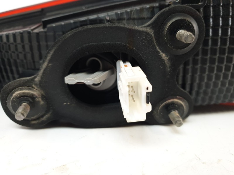 Recambio de piloto trasero izquierdo interior para hyundai kona pure referencia OEM IAM 92403J9000  