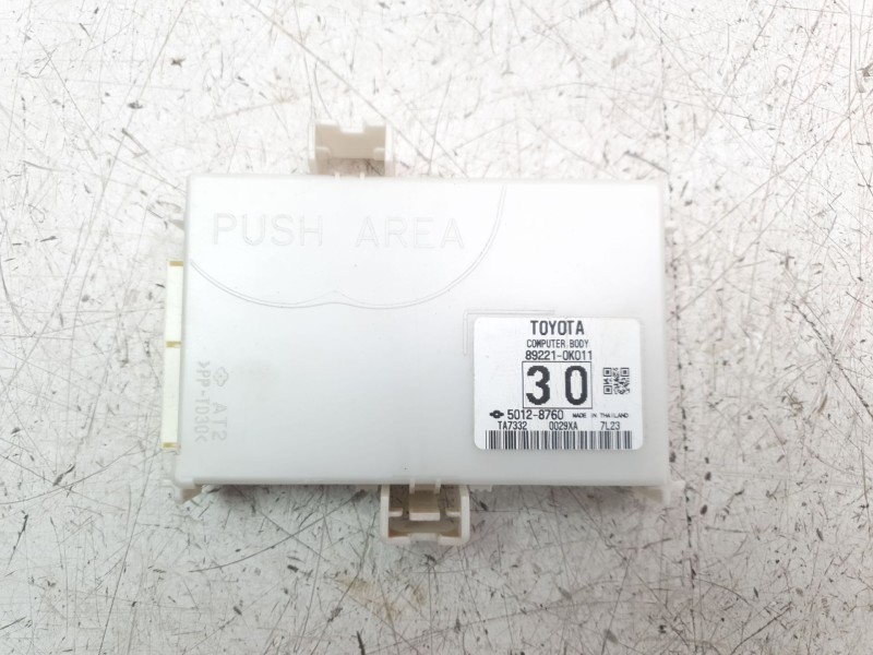 Recambio de modulo electronico para toyota hilux vii 2.4 d referencia OEM IAM 892210K011  