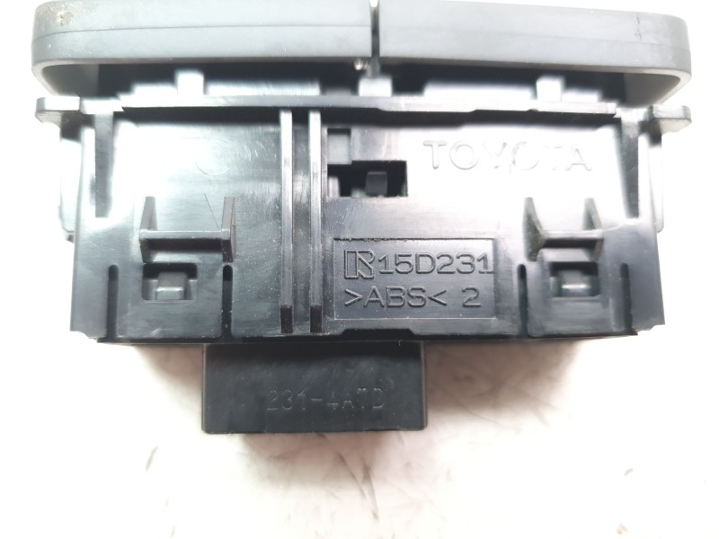 Recambio de interruptor para toyota hilux vii 2.4 d referencia OEM IAM 15D231  