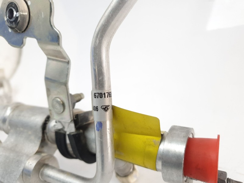 Recambio de tubos aire acondicionado para maserati ghibli iii (m157) 3.0 referencia OEM IAM 670007954 / 670176551  