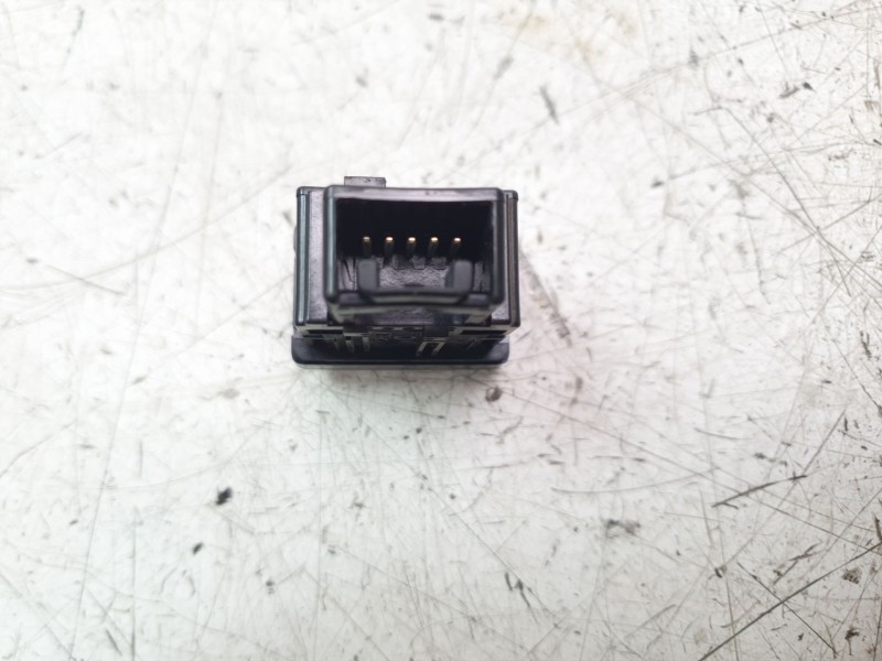 Recambio de interruptor para toyota hilux vii 2.4 d referencia OEM IAM 134202  