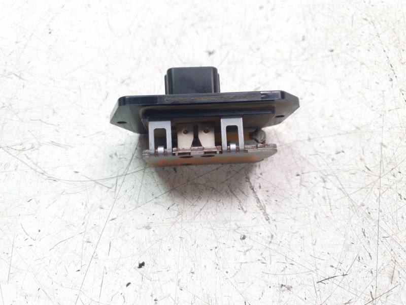 Recambio de resistencia calefaccion para toyota hilux vii 2.4 d referencia OEM IAM 10U546  