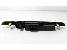 Recambio de warning para hyundai tucson kosmo bluedrive 2wd referencia OEM IAM 93700D7100 3D136A100  2