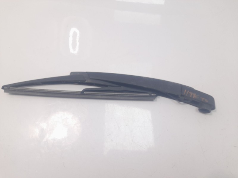 Recambio de brazo limpia trasero para opel corsa f ultimate referencia OEM IAM 80011247  