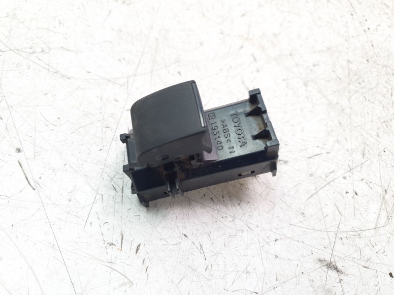 Recambio de mando elevalunas trasero derecho para toyota hilux vii 2.4 d referencia OEM IAM 848100K080  