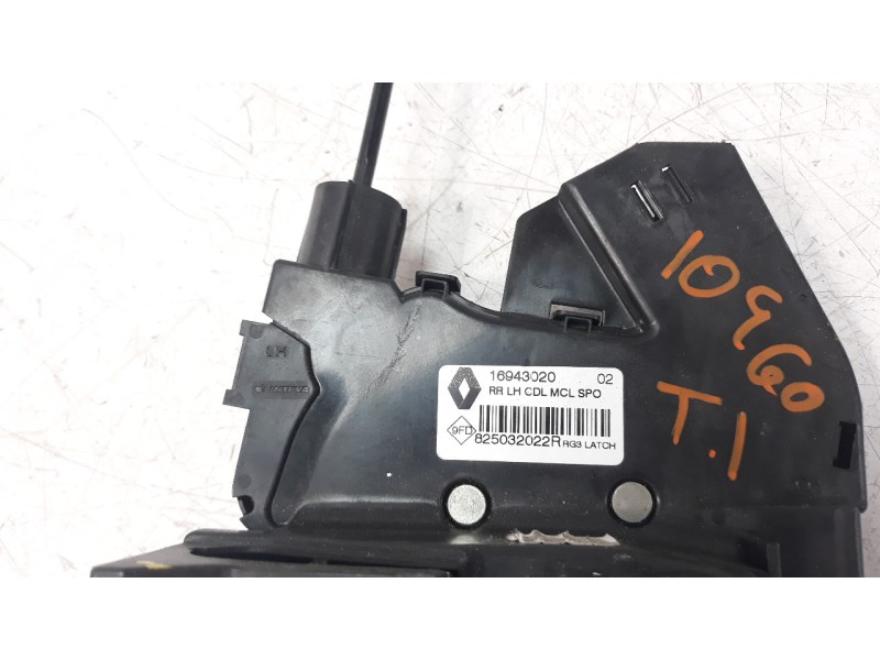 Recambio de cerradura puerta trasera izquierda para renault megane iv berlina 5p 1.5 dci diesel fap energy referencia OEM IAM 82