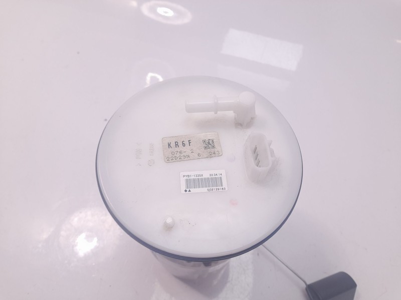 Recambio de bomba combustible para mazda cx-5 2.0 cat referencia OEM IAM PYB11335X  