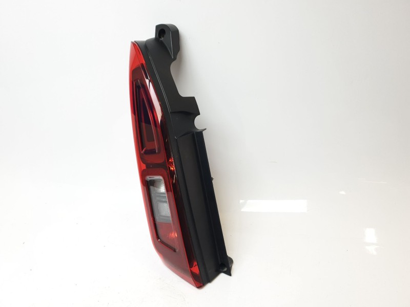 Recambio de piloto trasero izquierdo para opel combo e tour / life (k9) 1.5 referencia OEM IAM 9819649280  
