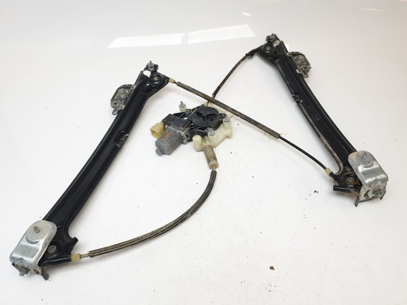 Recambio de elevalunas delantero derecho para maserati ghibli iii (m157) 3.0 referencia OEM IAM 670102267  