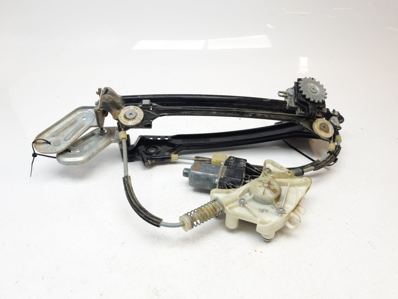 Recambio de elevalunas trasero izquierdo para maserati ghibli iii (m157) 3.0 referencia OEM IAM 670103667  