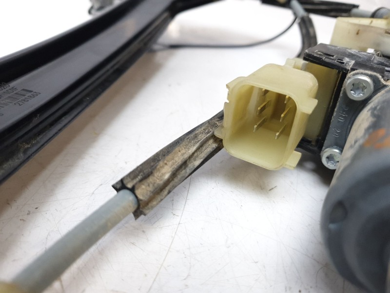 Recambio de elevalunas trasero izquierdo para maserati ghibli iii (m157) 3.0 referencia OEM IAM 670103667  