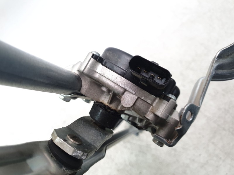 Recambio de motor limpia delantero para mini countryman (f60) cooper s e all4 referencia OEM IAM 738074910  