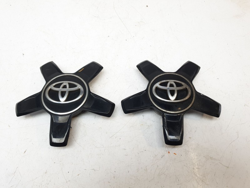 Recambio de tapacubos para toyota c-hr (_x1_) 1.8 hybrid (zyx10_, zyx11_) referencia OEM IAM PW4581000  
