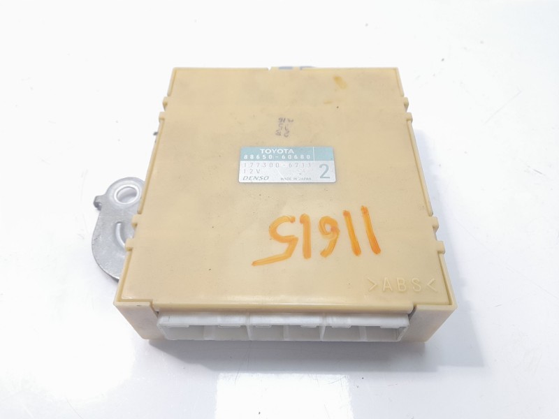 Recambio de centralita aire acondicionado para toyota land cruiser (j12) 3.0 turbodiesel referencia OEM IAM 8865060680  