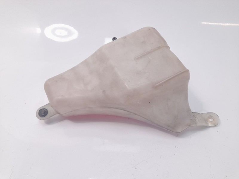 Recambio de deposito expansion para toyota land cruiser (j12) 3.0 turbodiesel referencia OEM IAM 1647050140  