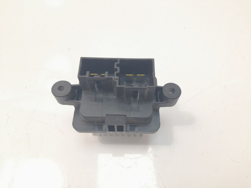 Recambio de resistencia calefaccion para opel astra k lim. 5türig dynamic referencia OEM IAM 13506209  