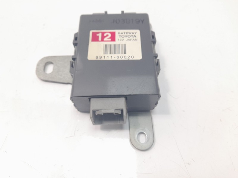 Recambio de modulo electronico para toyota land cruiser (j12) 3.0 turbodiesel referencia OEM IAM 8911160020  
