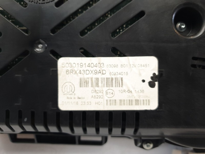 Recambio de cuadro instrumentos para jeep compass ii 1.6 m-jet cat referencia OEM IAM 6RX43DX9AD  