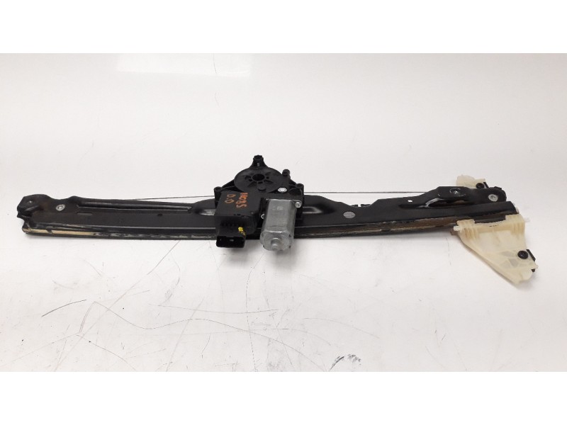 Recambio de elevalunas delantero derecho para opel vivaro furgón 1.5 cdti dpf referencia OEM IAM 9829889680  