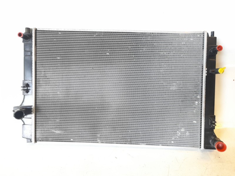 Recambio de radiador agua para toyota yaris hybrid feel referencia OEM IAM 4221367980 58382 