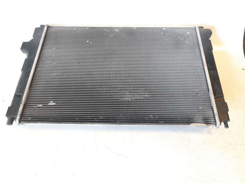 Recambio de radiador agua para toyota yaris hybrid feel referencia OEM IAM 4221367980 58382 