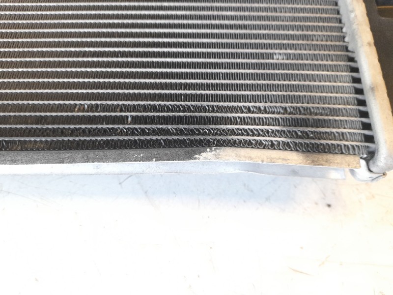 Recambio de radiador agua para toyota yaris hybrid feel referencia OEM IAM 4221367980 58382 