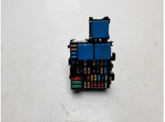 Recambio de caja reles / fusibles para dacia sandero 1.5 dci diesel fap cat referencia OEM IAM 243809584R   2