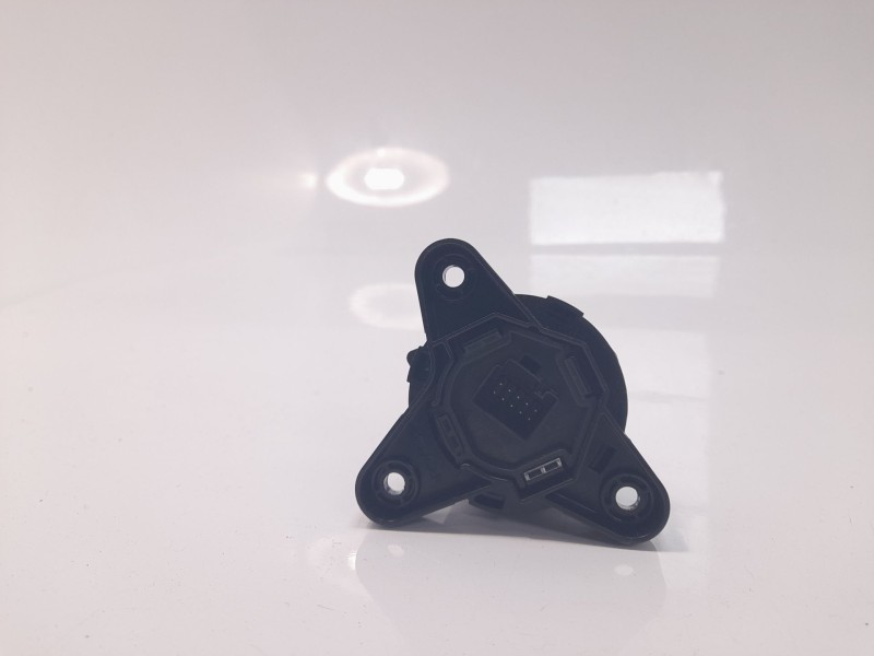 Recambio de interruptor para alfa romeo giulia (952) 2.2 jtdm cat referencia OEM IAM 156129254  