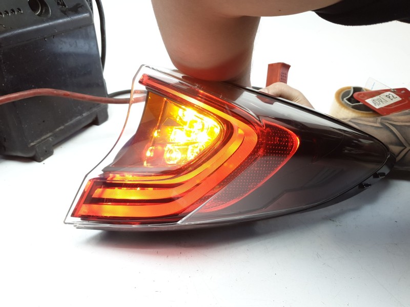 Recambio de piloto trasero derecho para toyota c-hr (_x1_) 1.8 hybrid (zyx10_, zyx11_) referencia OEM IAM 81550F4031  