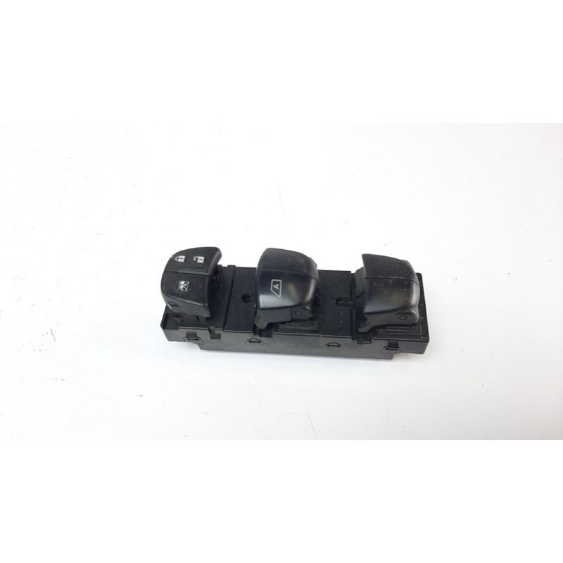 Recambio de mando elevalunas delantero izquierdo para nissan qashqai (j11) 1.2 16v cat referencia OEM IAM 254011KA0B IAF670017 E