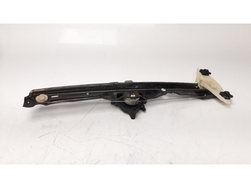 Recambio de elevalunas delantero derecho para opel vivaro furgón 1.5 cdti dpf referencia OEM IAM 9829889680  