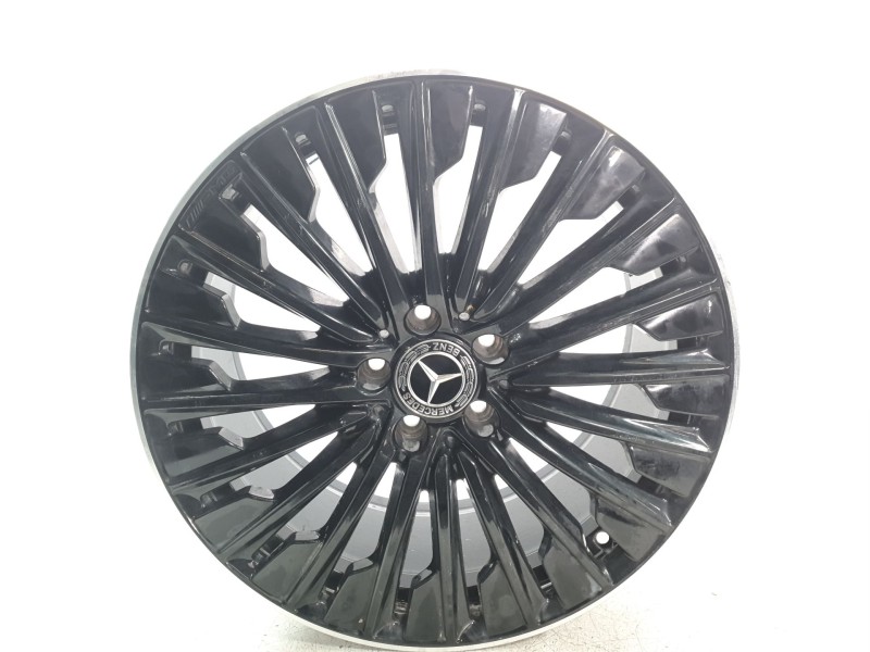 Recambio de llanta para mercedes-benz cle cle 220d referencia OEM IAM 2364011900  
