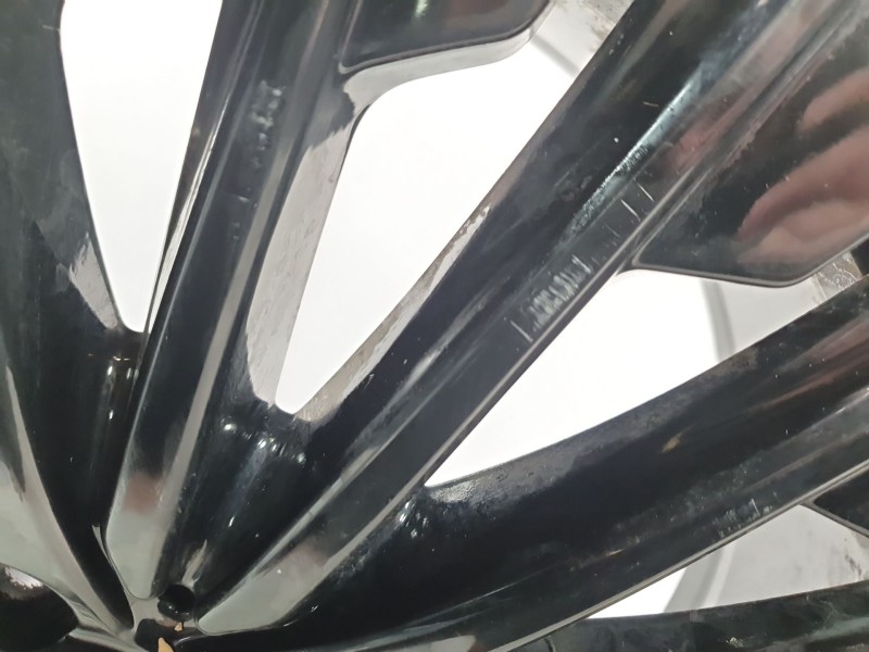 Recambio de llanta para mercedes-benz cle cle 220d referencia OEM IAM 2364011900  