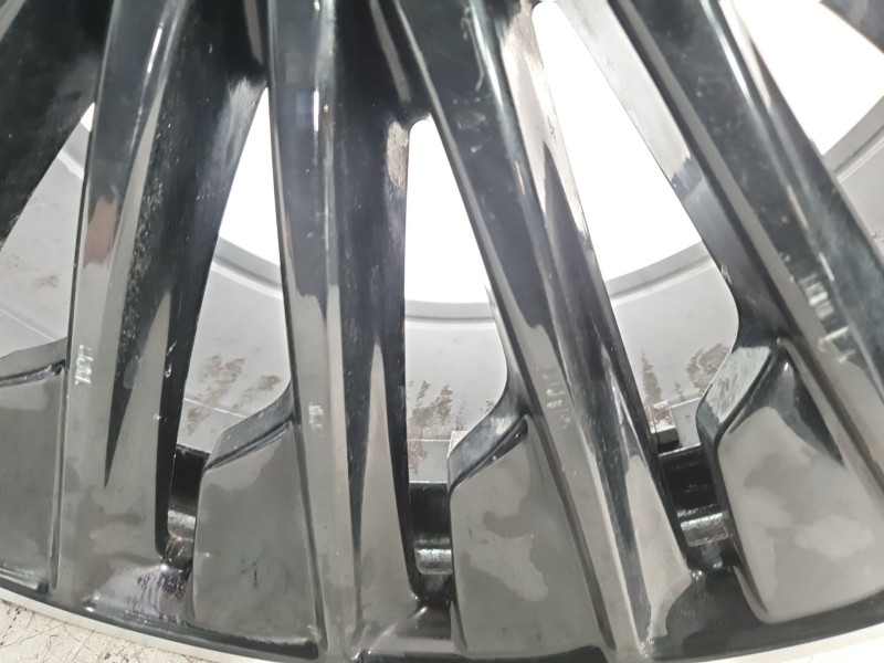 Recambio de llanta para mercedes-benz cle cle 220d referencia OEM IAM 2364011900  