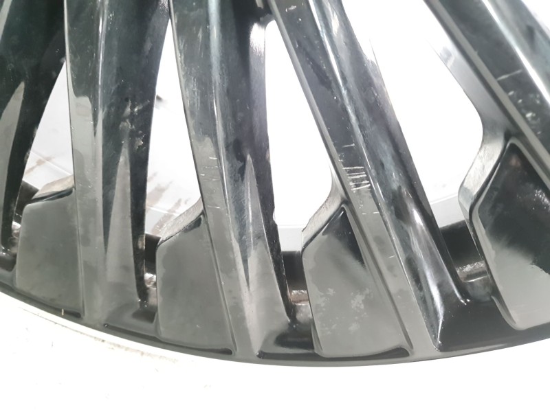 Recambio de llanta para mercedes-benz cle cle 220d referencia OEM IAM 2364011900  