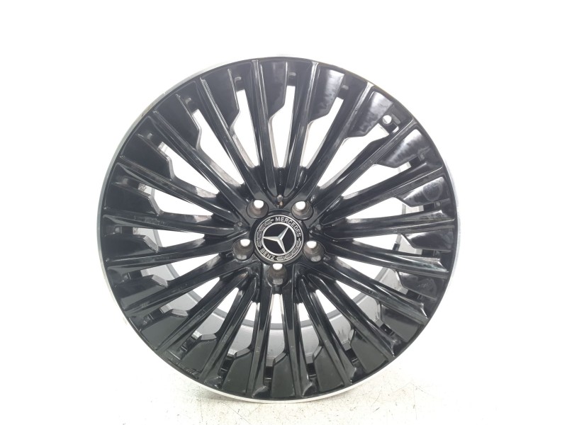 Recambio de llanta para mercedes-benz cle cle 220d referencia OEM IAM 2364011900  