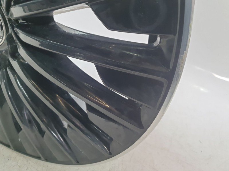 Recambio de llanta para mercedes-benz cle cle 220d referencia OEM IAM 2364011900  