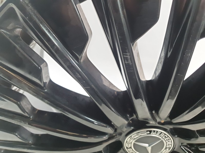 Recambio de llanta para mercedes-benz cle cle 220d referencia OEM IAM 2364011900  