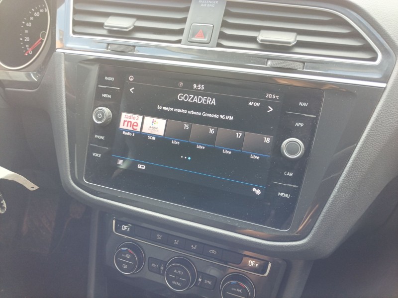 Recambio de pantalla multifuncion para volkswagen tiguan (ad1, ax1) 1.4 tsi referencia OEM IAM   