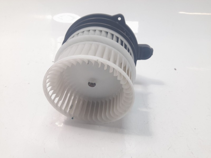 Recambio de ventilador calefaccion para kia sportage referencia OEM IAM 97113N9000  