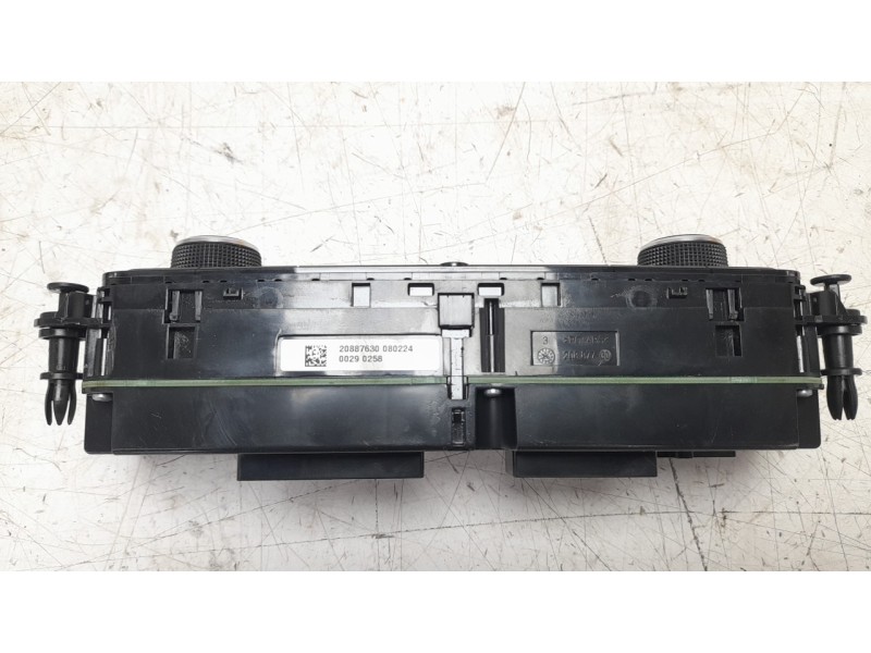 Recambio de mando climatizador para seat arona fr referencia OEM IAM 6F0907044M  