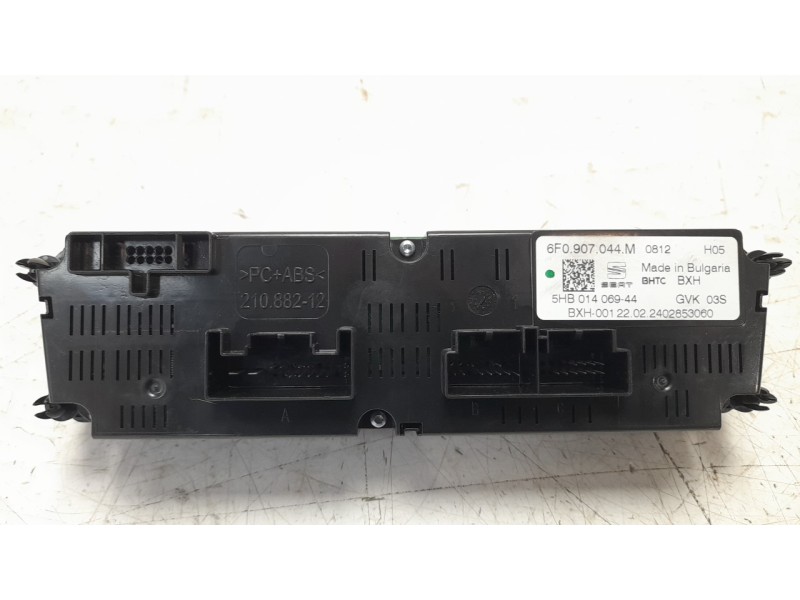 Recambio de mando climatizador para seat arona fr referencia OEM IAM 6F0907044M  