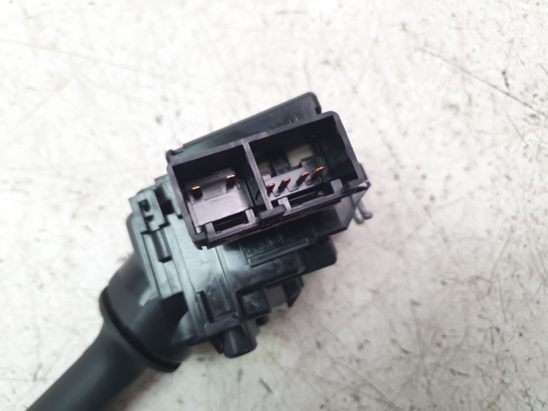 Recambio de mando limpia para toyota hilux vii 2.4 d referencia OEM IAM 17F816  