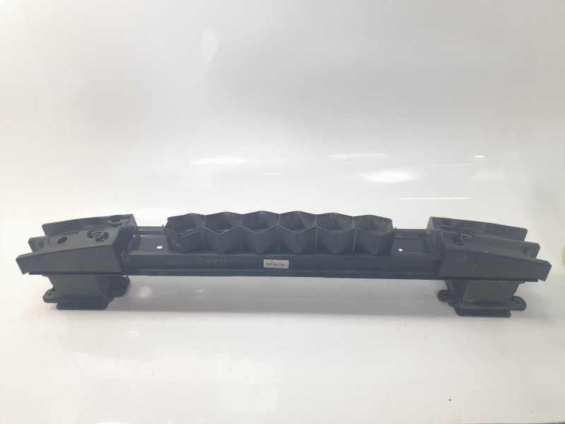 Recambio de refuerzo paragolpes trasero para alfa romeo giulia (952) 2.2 jtdm cat referencia OEM IAM 50544170  