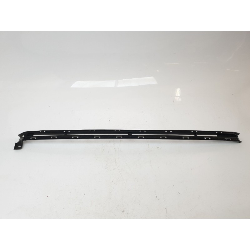 Recambio de rejilla paragolpes central para hyundai i20 iii (bc3, bi3) 1.6 t-gdi referencia OEM IAM 86569CO000  